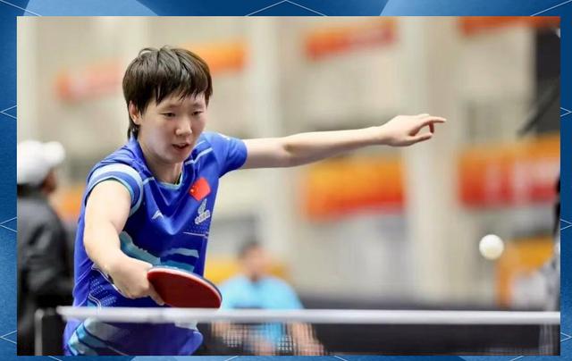 开云官网-运动员们在赛场发挥出色，赢得了对手的尊重和崇拜(赛场上,运动员们发动勇于拼搏的精神)