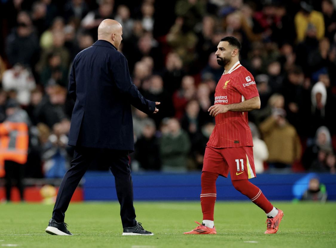 利物浦主场不敌阿森纳，遭遇失利