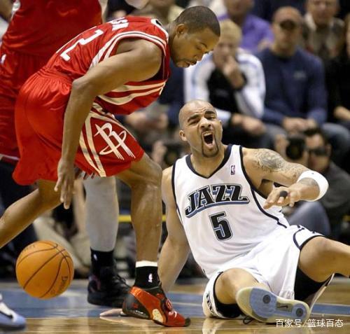 传奇教练指导新晋球员登顶联赛，创造历史佳绩(传奇教练指导新晋球员登顶联赛,创造历史佳绩的是谁)